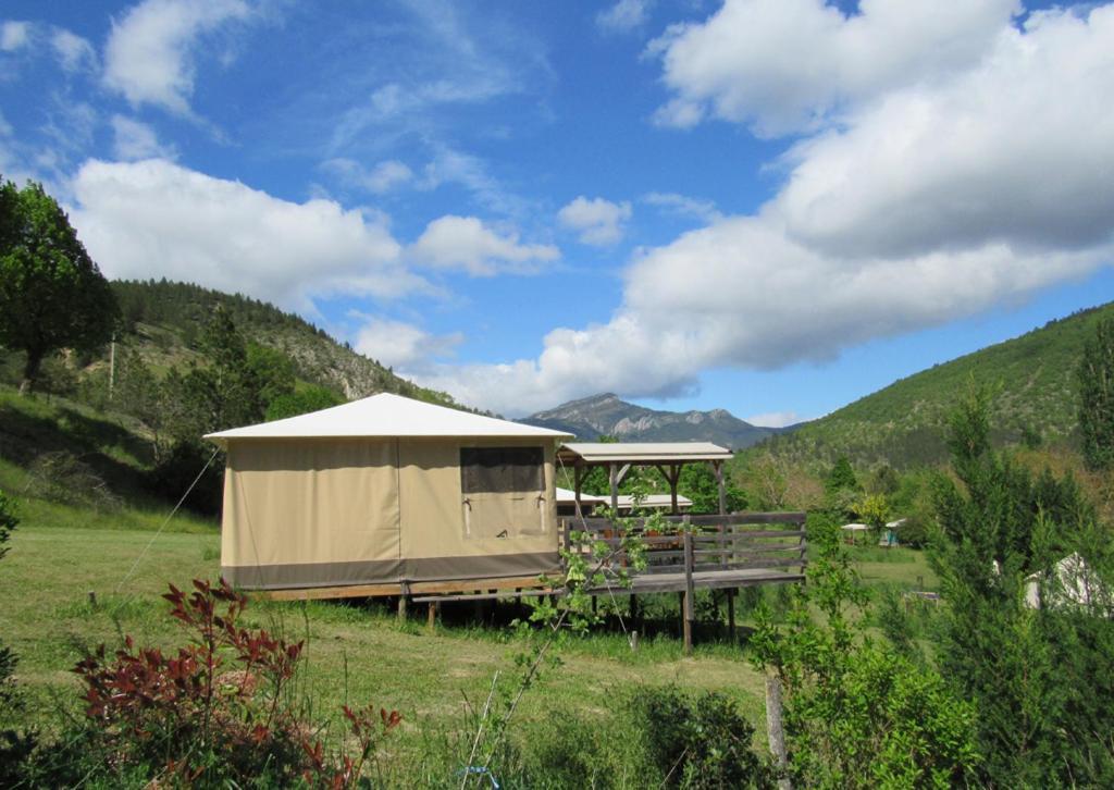 Bed and Breakfast Le Moulin Pradelle Exterior foto
